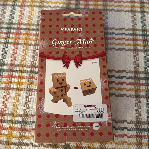 Gingerbread Man Wooden 3D Puzzle - Picture 2 of 2